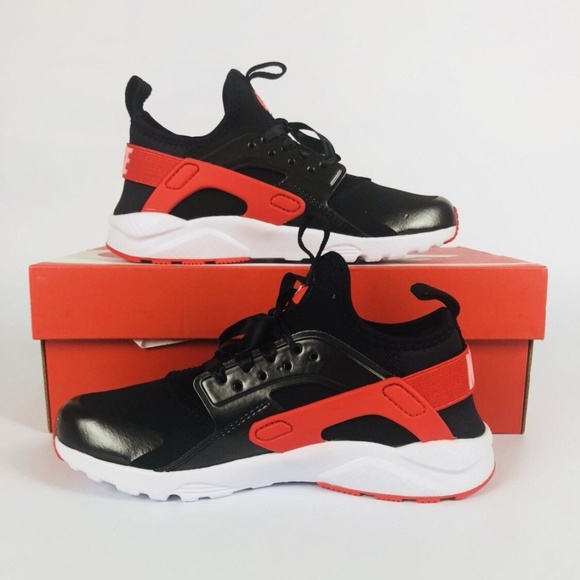 Nike Huarache Run Ultra QS - Picture 2 of 6